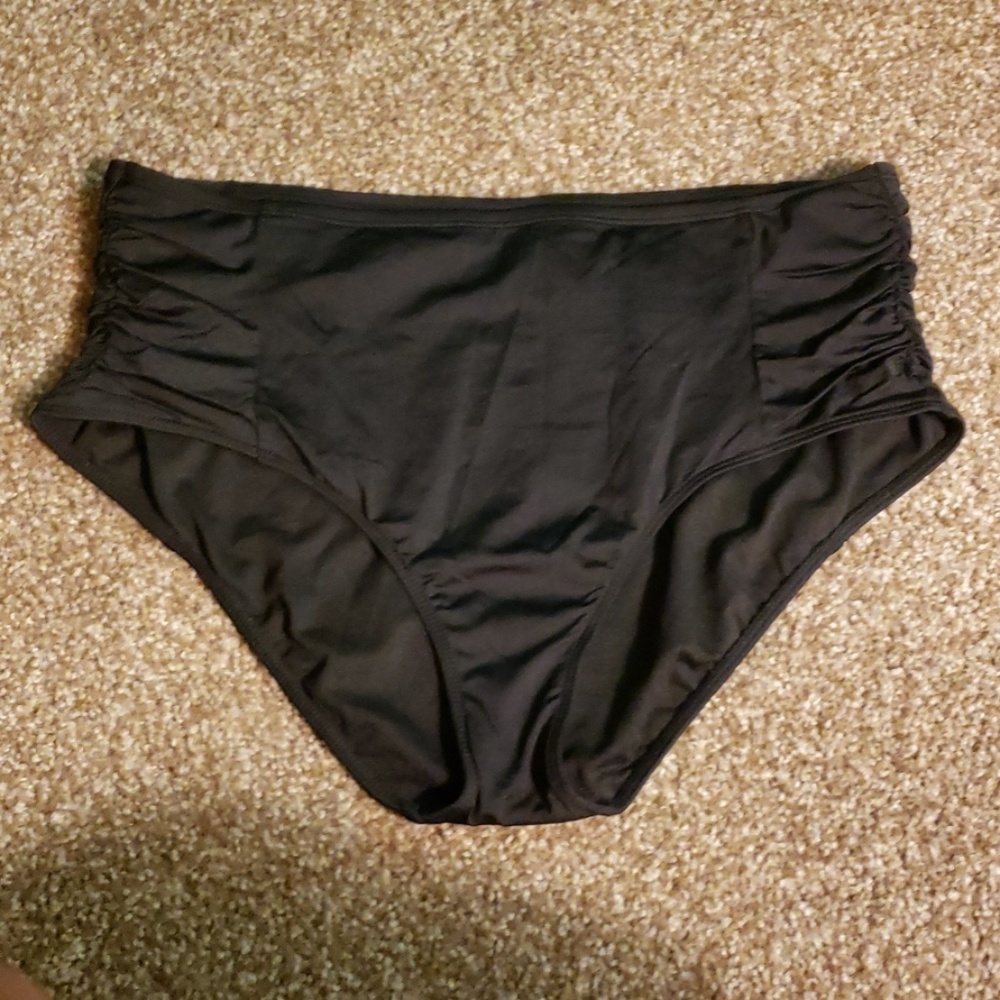 Women's Mossimo Swimsuit Bottoms Size XL